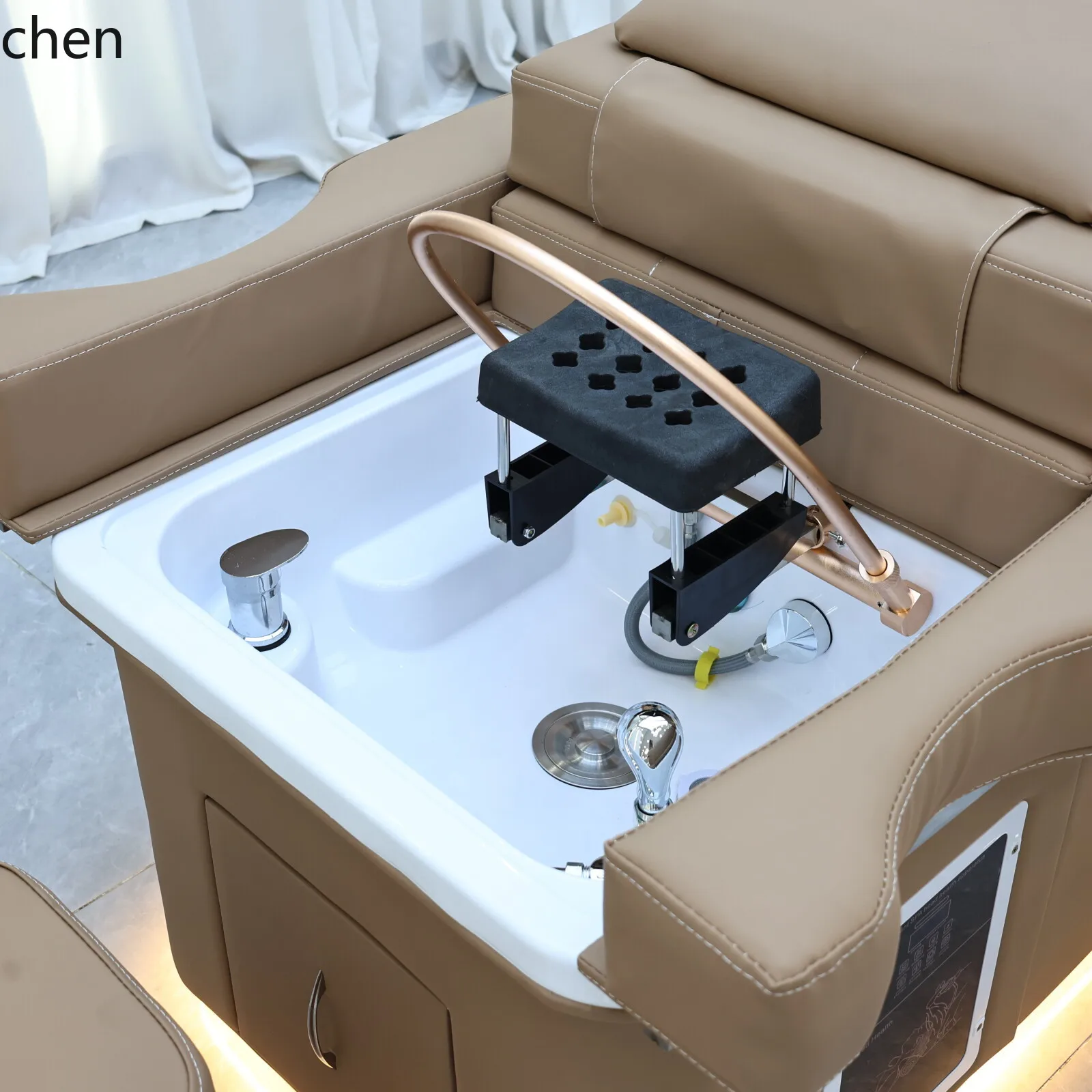 b7- Back Lift Head Therapy Wel - Wellness Spa And Massage 评论和价格
