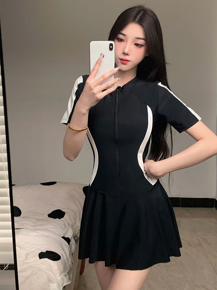 2026 New Women's Modest One Pi - Spa & Wellness Hotel Diament Ustroń Zdjęcia 评论和价格